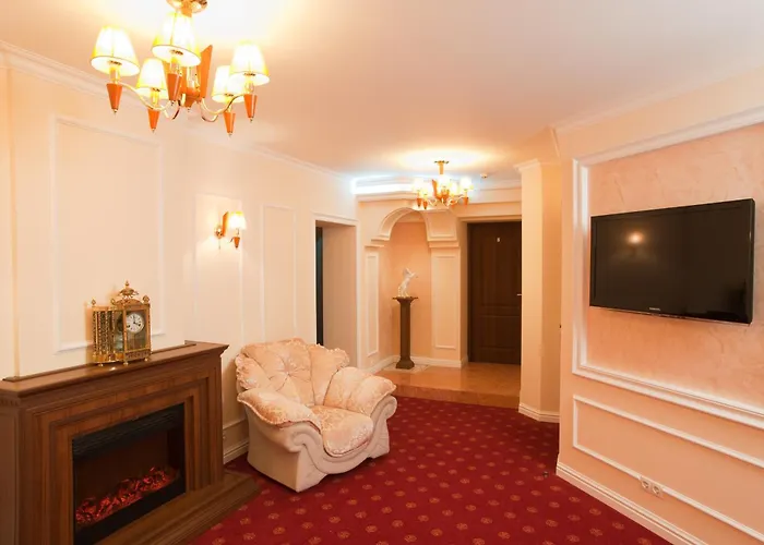 7 Sky Hotel Klinicheskaya Street