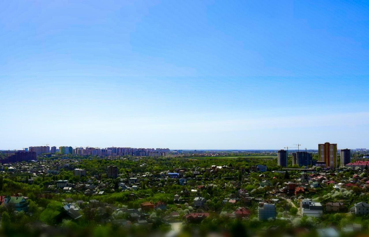 מלון 7 Sky Klinicheskaya Street 3*